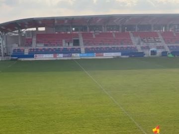 📢 Une belle surprise pour les supporters ! 🏉Ce soir, chaque siège du stade cache une surprise : un tour de cou Raymond Raynal pour encourager votre équipe...