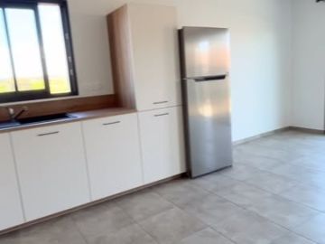 Les Portes Ouvertes commencent ici ! 🏠
Suivez la direction et poussez la porte de votre future maison.
Dans cette vidéo, on vous montre le chemin jusqu’à...