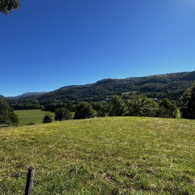 Vente terrain VIC-SUR-CERE Cantal